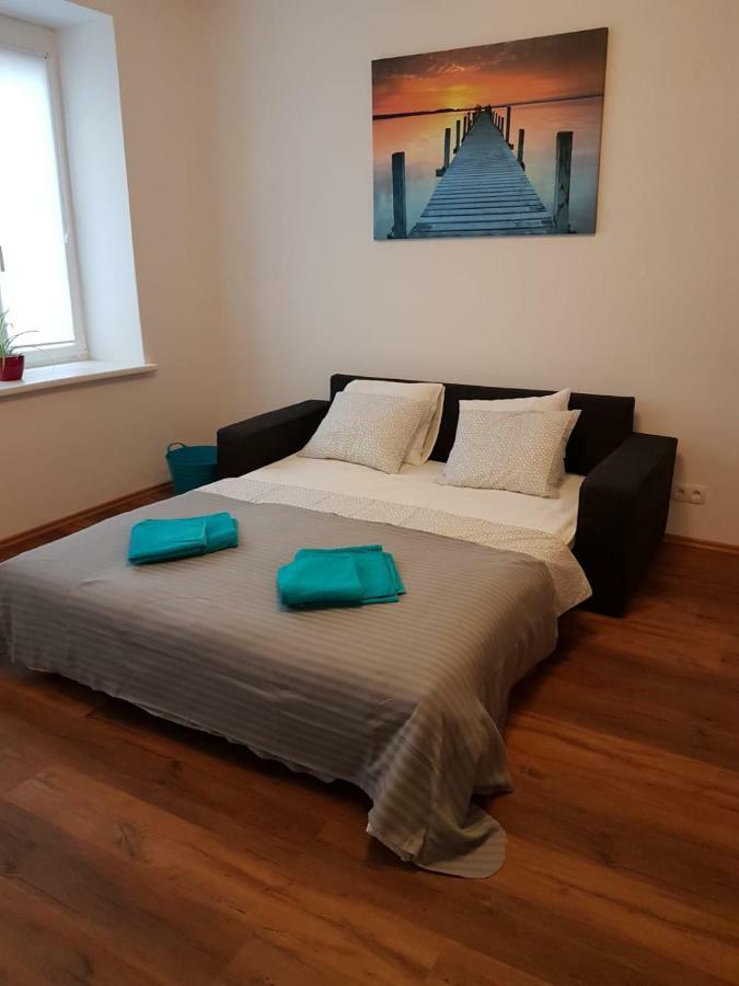 Excellent 2 Bed 12 Mins From Center Appartement